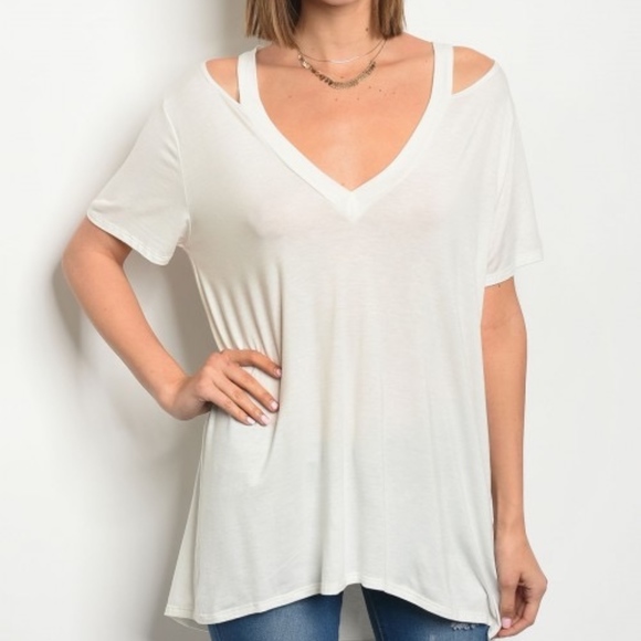 LAST 1 Ivory Short sleeve Vneck cut out jersey tee - Picture 2 of 5